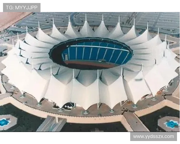 深圳足球队在联合会杯中的比赛经验与表现分析